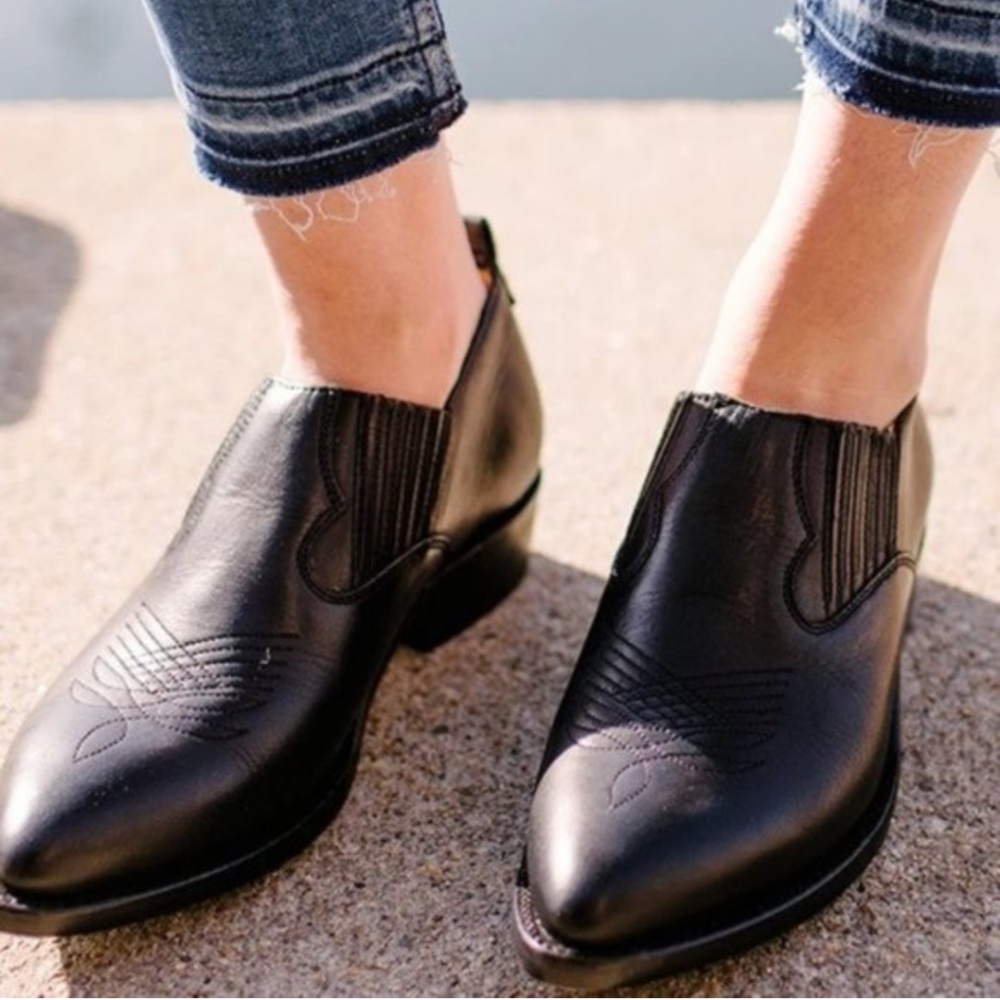 Frye billy shootie coffee comfort shoes